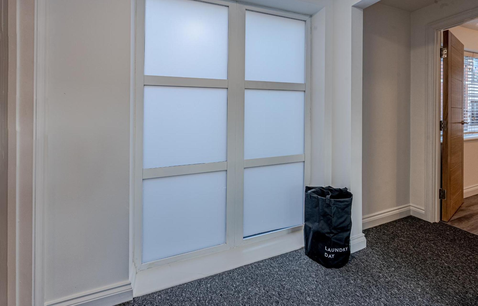 Stunning Three Bedroom Townhouse In The Jewellery Quarter, Birmingham City Centre Sleeps 5- Free Parking Exterior foto